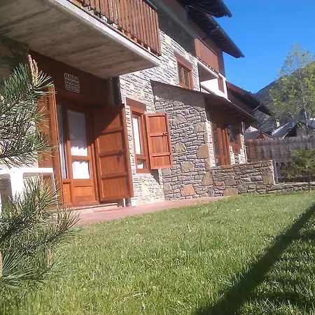 Apartmentsuitespain Baqueira Jardin Apartment Esterri D'Aneu