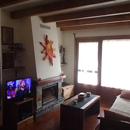 Apartment Apartmentsuitespain Baqueira Jardin