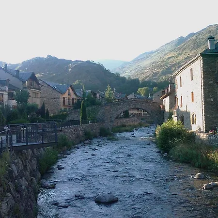 Apartmentsuitespain Baqueira Jardin Apartment *