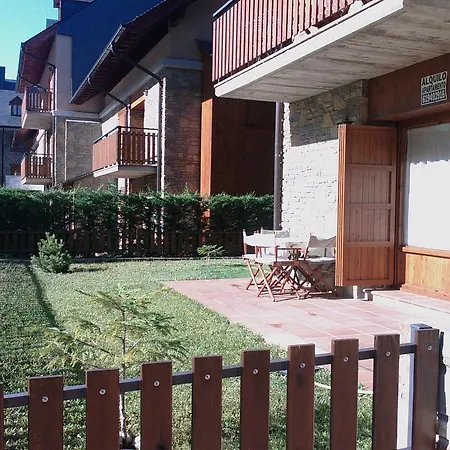 Apartmentsuitespain Baqueira Jardin Esterri D'Aneu