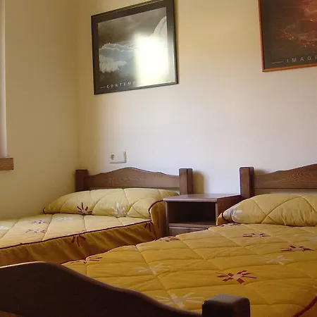 Apartmentsuitespain Baqueira Jardin Apartment